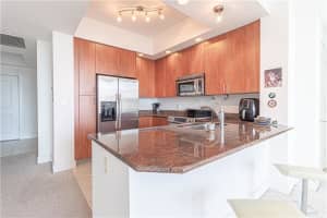 315 NE 3rd Ave, Fort Lauderdale, FL 33301, Sold 05/13/21