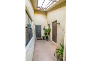 8115 NW 100th Dr, Tamarac, FL 33321, Sold 03/11/20