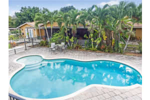 13701 SW 24th St, Davie, FL 33325, Sold 06/02/20