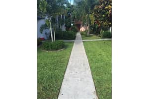 2738 S University Dr, Davie, FL 33328, Sold 05/28/20