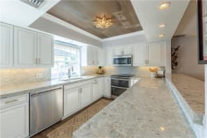 2000 S Ocean Blvd APT Y10, Delray Beach, FL 33483, Sold 04/24/20