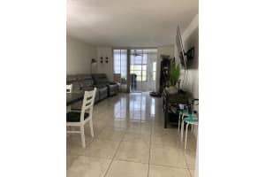 8460 Sunrise Lakes Blvd, Sunrise, FL 33322, Sold 02/20/20