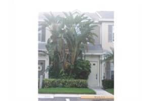 7865 Dixie Beach Cir, Tamarac, FL 33321, Sold 02/12/20