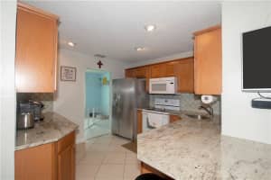 4130 NW 113th Ave, Coral Springs, FL 33065, Sold 02/12/20