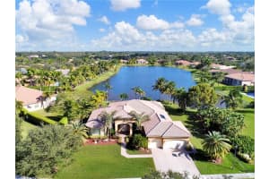 3952 SW 139th Ave, Davie, FL 33330, Sold 02/18/20