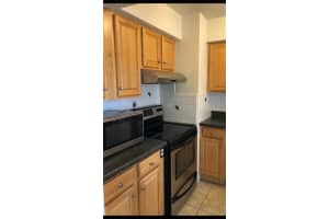 2111 NE 42nd Ct #203w, Lighthouse Point, FL 33064, Sold 03/23/20