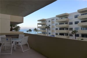 330 SE 20th Ave, Deerfield Beach, FL 33441, Sold 07/10/20