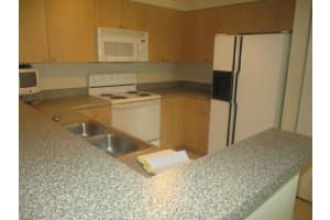 7910 N Nob Hill Rd, Tamarac, FL 33321, Sold 03/26/20