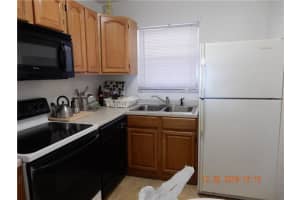 7502 NW 30th Pl, Sunrise, FL 33313, Sold 07/15/20