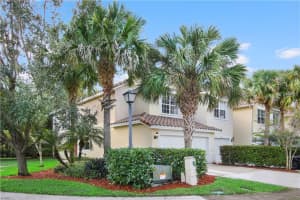 1136 Pinewood Lake Ct, Greenacres, FL 33415, Sold 02/21/20