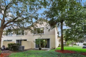 1136 Pinewood Lake Ct, Greenacres, FL 33415, Sold 02/21/20
