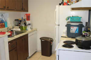 1500 N Congress Ave APT A222, West Palm Beach, FL 33401, Sold 11/16/20