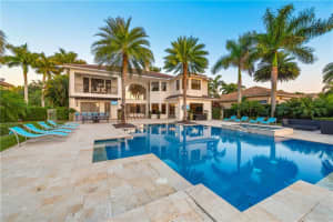 2943 E Lake Vista Cir, Davie, FL 33328, Sold 07/21/20