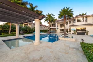 2943 E Lake Vista Cir, Davie, FL 33328, Sold 07/21/20