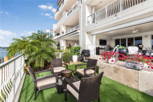 615 Bayshore Dr, Fort Lauderdale, FL 33304, Sold 04/22/20