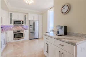 100 S Birch Rd, Fort Lauderdale, FL 33316, Sold 04/30/20