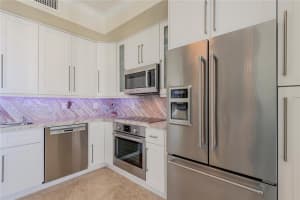 100 S Birch Rd, Fort Lauderdale, FL 33316, Sold 04/30/20