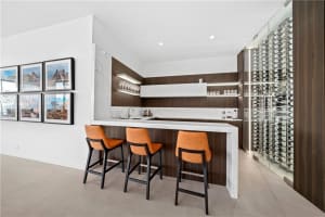 2401 Solar Plaza Dr, Fort Lauderdale, FL 33301, Sold 02/20/20