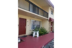 6676 SW 41st Pl, Davie, FL 33314, Sold 06/02/20