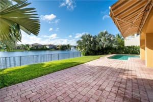 10474 SW 54th St, Cooper City, FL 33328, Sold 03/06/20
