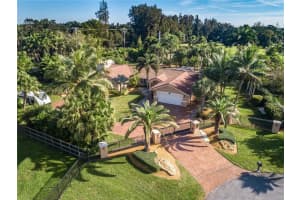 2651 SW 139th Terrace, Davie, FL 33330, Sold 02/07/20