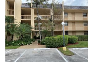 8437 Forest Hills Dr, Coral Springs, FL 33065, Sold 03/11/20