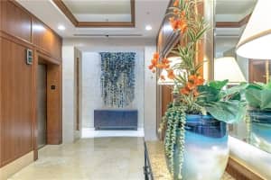 347 N New River Dr E, Fort Lauderdale, FL 33301, Sold 06/15/21