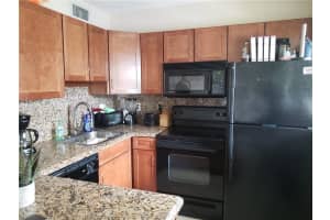 2660 NE 8th Ave, Wilton Manors, FL 33334, Sold 03/25/20