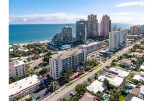 2300 NE 33rd Ave, Fort Lauderdale, FL 33305, Sold 08/07/20