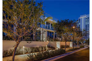 701 N Fort Lauderdale Beach Blvd, Fort Lauderdale, FL 33304, Sold 02/03/20