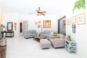 5450 NW 57th Ave, Coral Springs, FL 33067, Sold 08/18/20