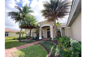 15334 SW 35th St, Davie, FL 33331, Sold 04/24/20