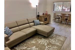 5155 E Sabal Palm Blvd, Tamarac, FL 33319, Sold 03/05/20