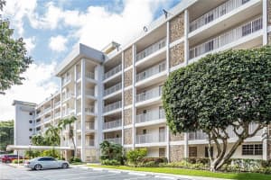 2801 N Palm Aire Dr, Pompano Beach, FL 33069, Sold 02/27/20