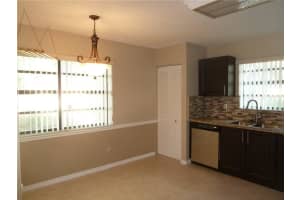 9181 Vineyard Lake Dr, Plantation, FL 33324, Sold 04/13/20