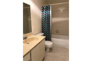 6625 N Parkway Dr, Margate, FL 33068, Sold 03/31/20