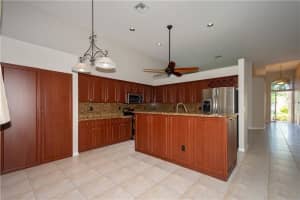 7685 NW 71st Terrace, Parkland, FL 33067, Sold 08/07/20