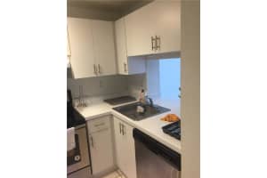 9360 Fontainebleau Blvd, Miami, FL 33172, Sold 03/16/20