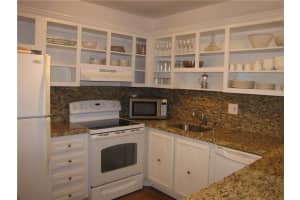 259 S Cypress Rd, Pompano Beach, FL 33060, Sold 04/06/20