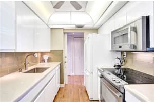 801 S Federal Hwy, Pompano Beach, FL 33062, Sold 04/15/20