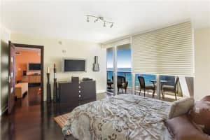 17201 Collins Ave, Sunny Isles Beach, FL 33160, Sold 09/15/20