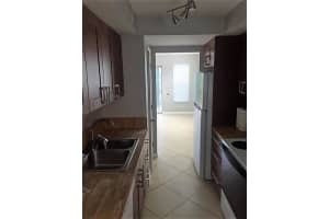 640 Tennis Club Dr, Fort Lauderdale, FL 33311, Sold 05/15/20