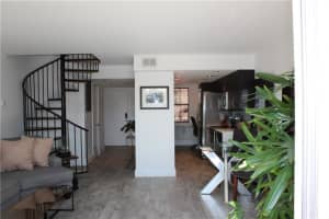 670 Tennis Club Dr, Fort Lauderdale, FL 33311, Sold 04/01/20