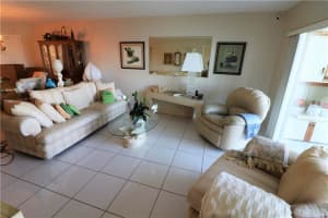 410 Wilma Cir, Riviera Beach, FL 33404, Sold 02/28/20