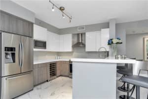 233 S Federal Hwy, Boca Raton, FL 33432, Sold 08/07/20