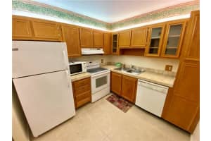 126 S Cypress Rd, Pompano Beach, FL 33060, Sold 03/06/20