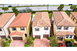 4875 NW 55th Pl, Tamarac, FL 33319, Sold 07/22/20