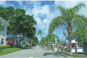 6241 Bay Club Dr, Fort Lauderdale, FL 33308, Sold 09/04/20