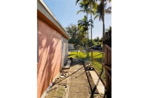 5701 Simms St, Hollywood, FL 33021, Sold 05/11/20