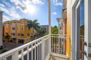 2361 Vintage Dr, Lighthouse Point, FL 33064, Sold 08/12/20